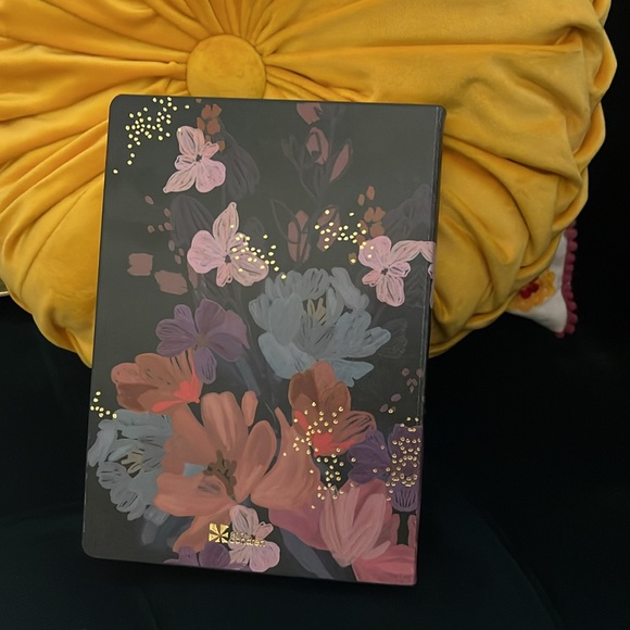 Erin Condren Life Planner - Picture 4 of 5